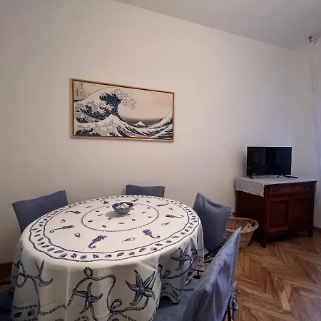 شقة Welcome Riviera - La Viola, 70 Sqm, 1bedroom,1 Bathroom, Air Conditioning, Wifi, At 5 Min From And Train Station In Rapallo, Private Garage Available On Request At 20,00 Per Night راباللو