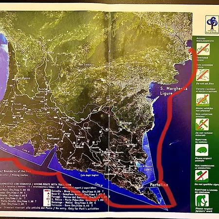 Welcome Riviera - La Viola, 70 Sqm, 1bedroom,1 Bathroom, Air Conditioning, Wifi, At 5 Min From And Train Station In Rapallo, Private Garage Available On Request At 20,00 Per Night راباللو